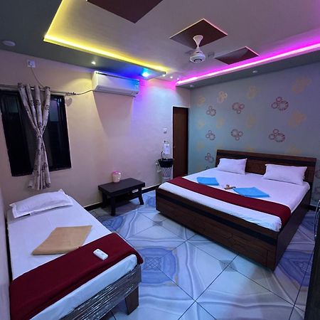 Kamdhenu Home Stay Garudeshwar Ngoại thất bức ảnh