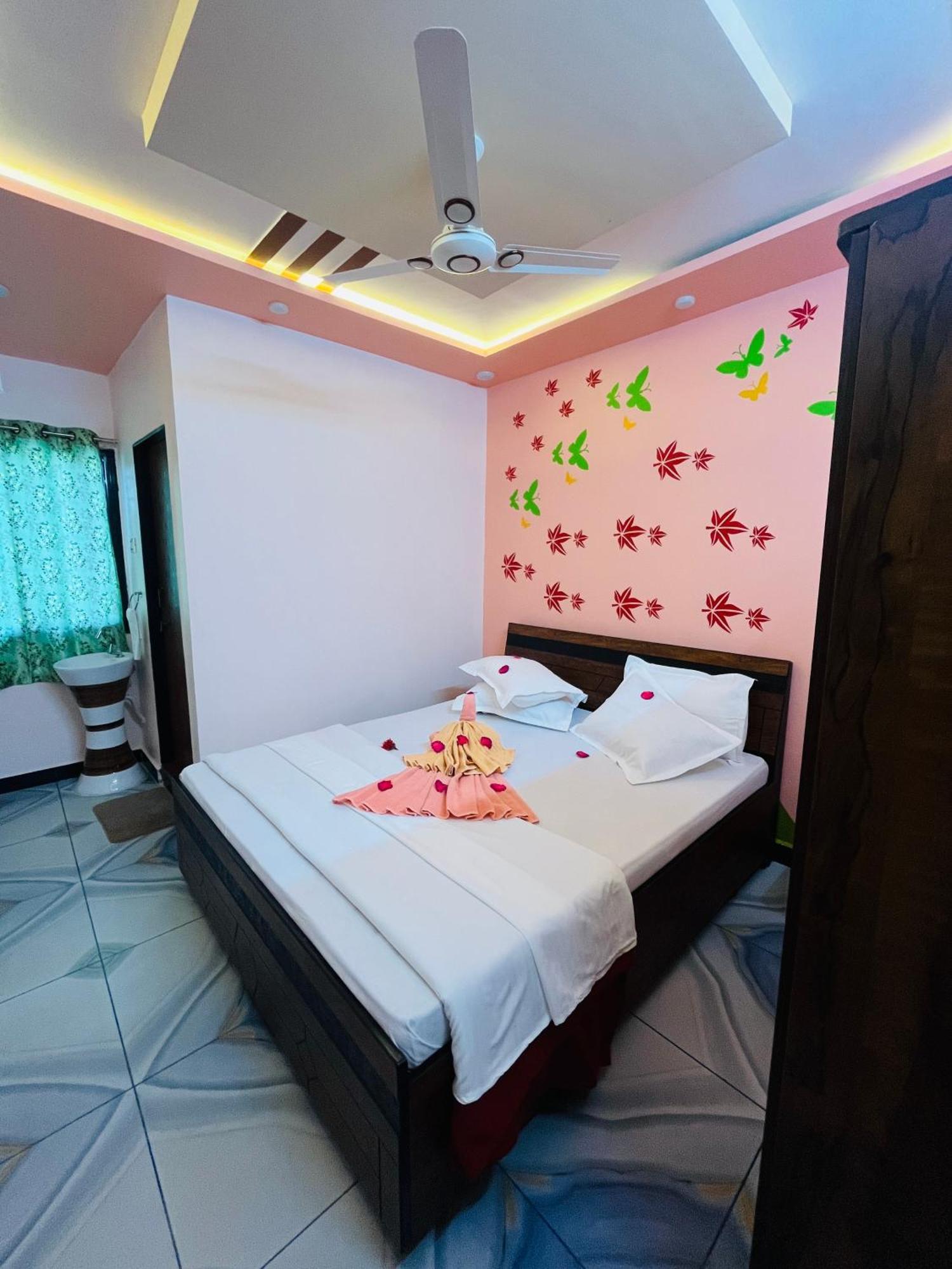 Kamdhenu Home Stay Garudeshwar Ngoại thất bức ảnh