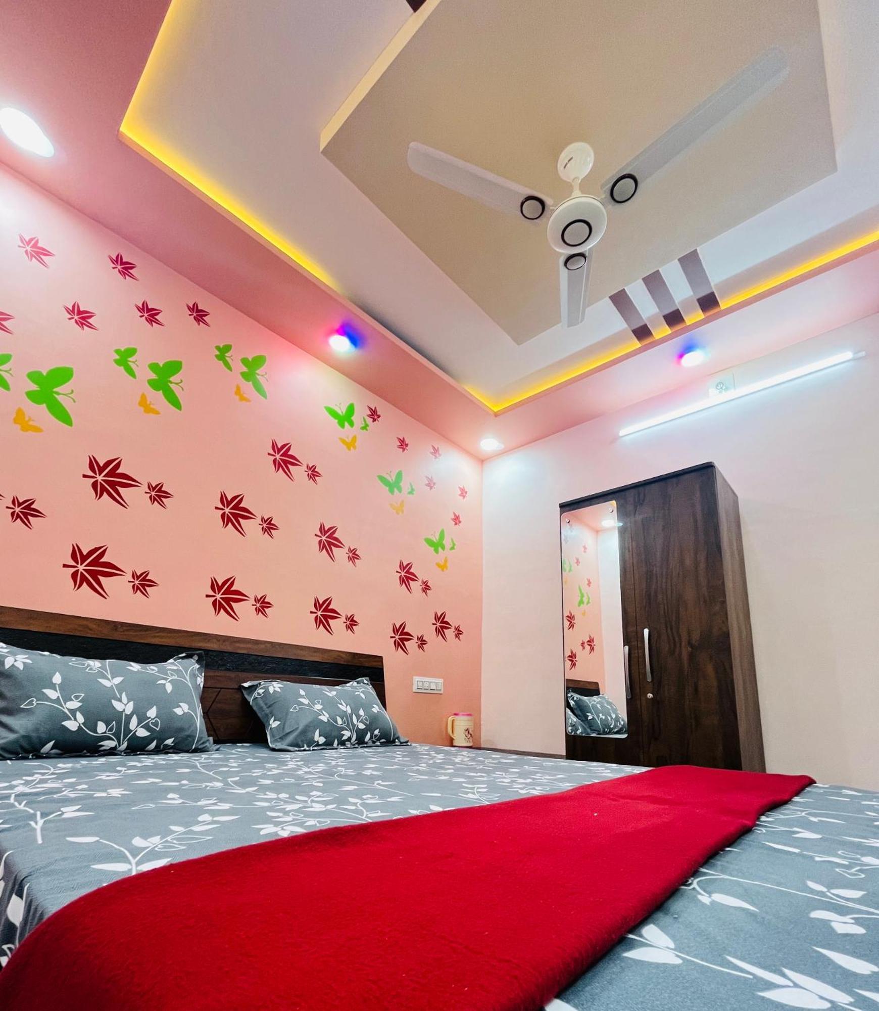 Kamdhenu Home Stay Garudeshwar Ngoại thất bức ảnh